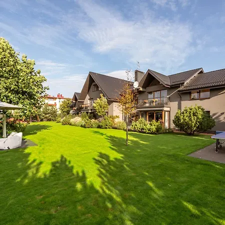 Epuse Гостьовий будинок Паланга